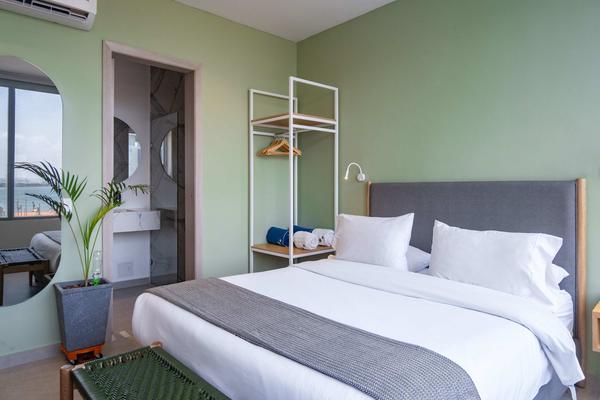 Idyllic Loft w/ Vibrant Terrace in Bocagrande