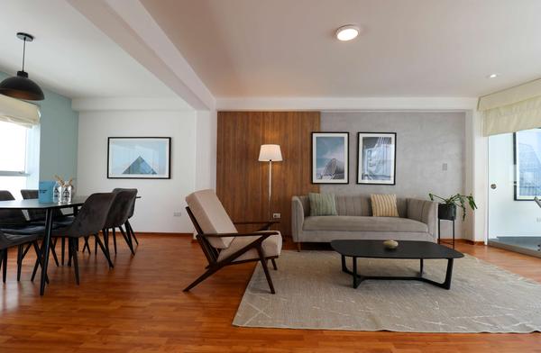 Relaxing 3BR Stay in Barranco w/ Balcony