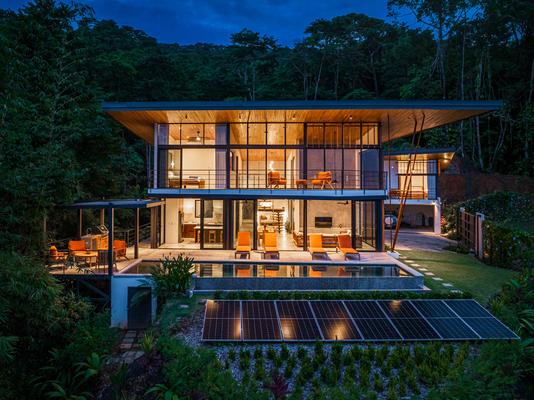 Secluded 4BR Villa w/ Panoramic Ocean Views & Guest House