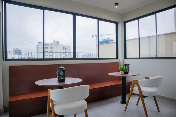 Striking 1BR w/ Perfect Balcony Near Kennedy Park