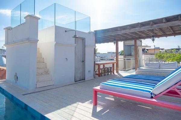 Fantastic House w/ Amazing Pool in Cartagena
