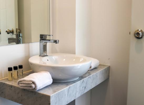 Outstanding 2BR Duplex with AC in San Isidro