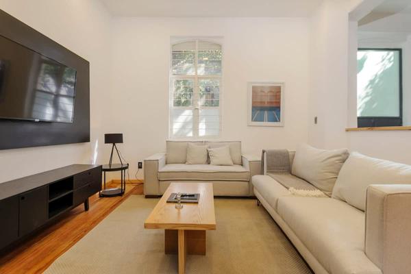 Elegant 3BR Two Story House in Roma Norte