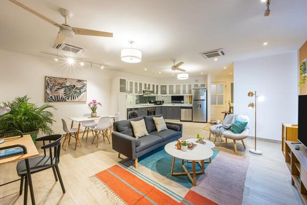 Urban-chic 1BR w/ Balcony in Panama