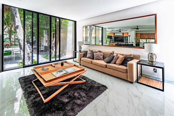 Chic 5BR w/ Terrace in Playa del Carmen