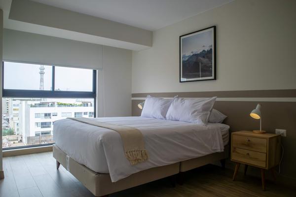 Splendid 2BR with balcony in Miraflores