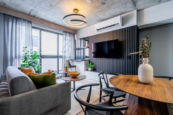 Eternal 1BR w/ Great Deco in Centriqo