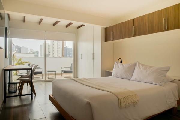 Great 3BR Duplex with Terrace in Miraflores