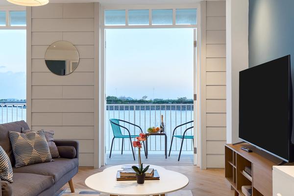 Lavishness 1BR w/ Balcony in Panama