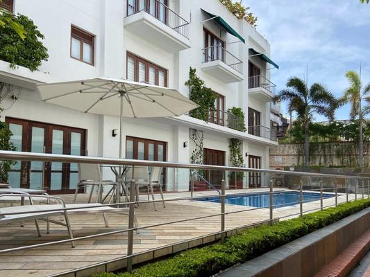 Wonderful 2BR w/ AC in Ciudad Amurallada