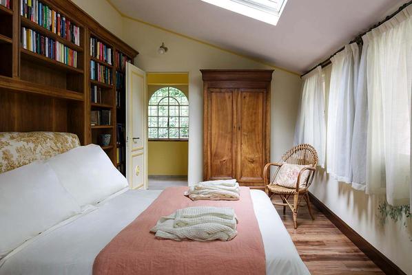 Tranquil 1BR Villa in Revislate