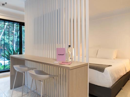 Phenomenal Loft with Jacuzzi in El Poblado