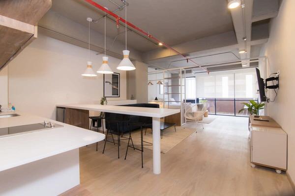 Sensational Loft w/ AC in Laureles