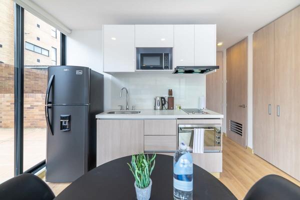 Lovely Loft with Terrace in Santa Ana