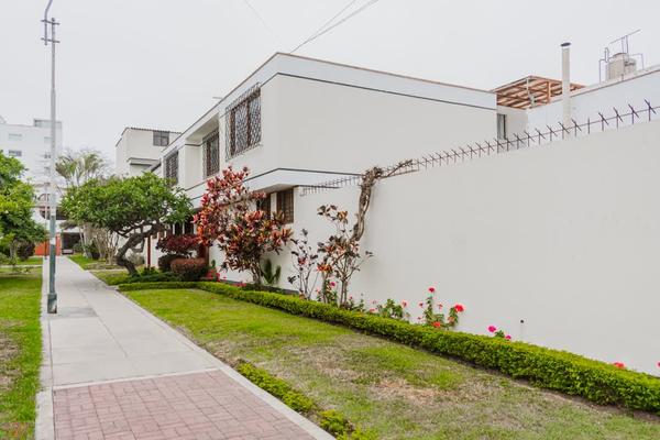 Elegant 3BR Tranquil Vibe in San Isidro