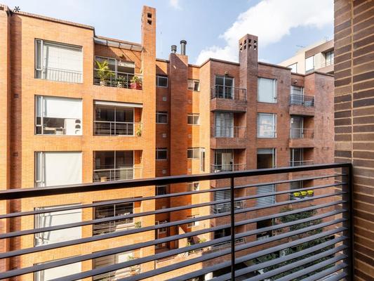 Modern 1BR in Luxury Building with Terrace in Chico